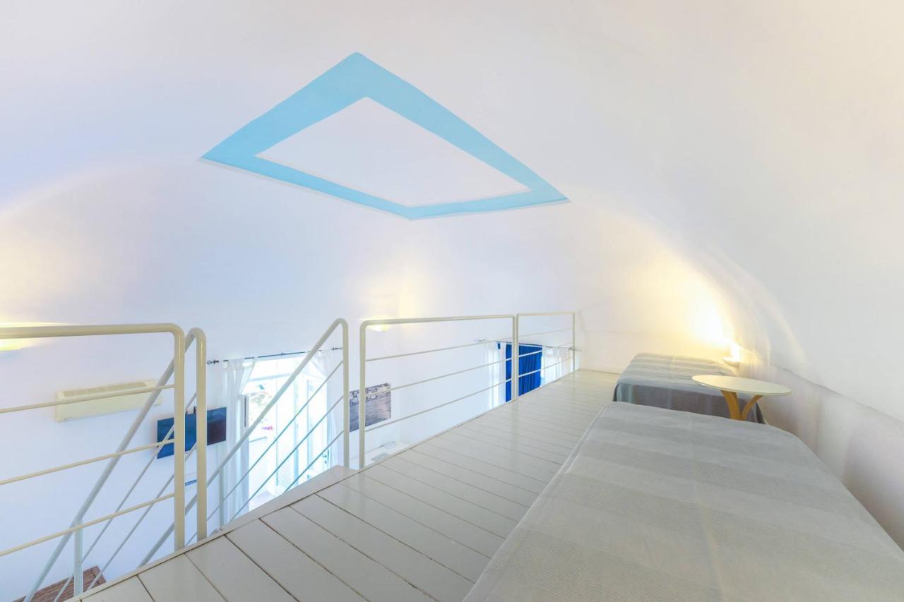 Palazzo Attila - Gioia Apartments Procida Exterior foto