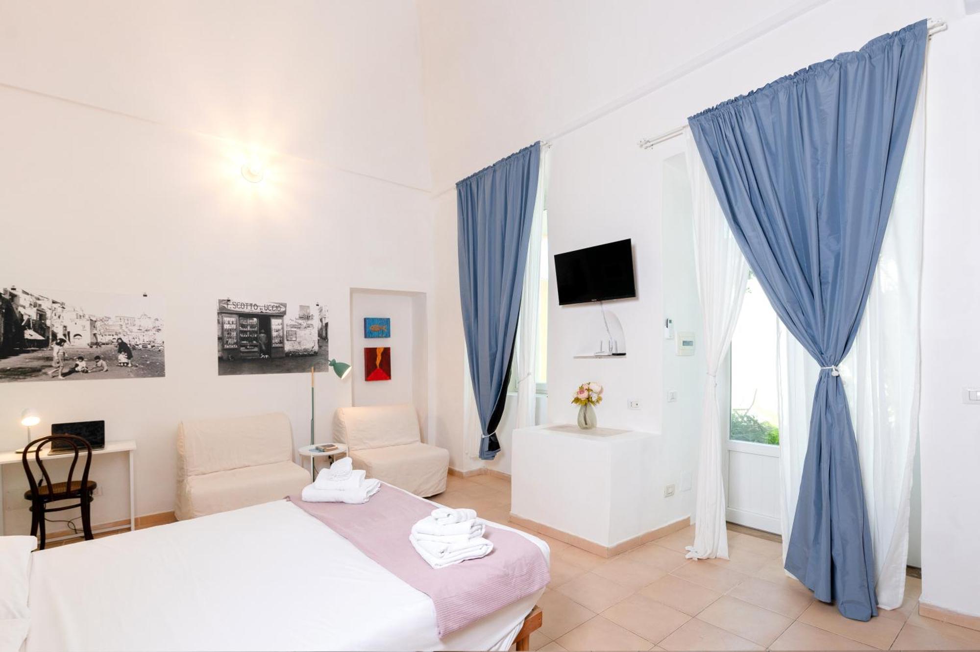 Palazzo Attila - Gioia Apartments Procida Exterior foto